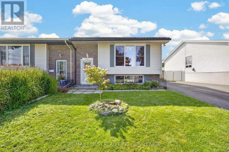 811 Cunningham Crescent, Brockville, Ontario, K6V6H3, Brockville, Ontario — photo 1 of 5