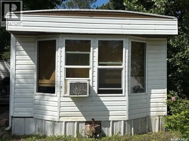 76 SPRUCE STREET, Caronport, Saskatchewan, S0H0S0, Caronport, Saskatchewan — photo 1 of 5