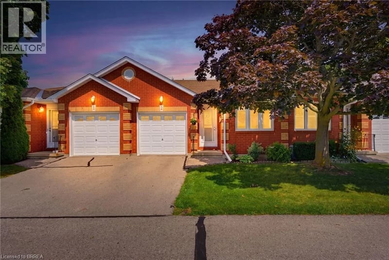 #2 1 BUCHANAN Crescent, Brantford, Ontario, N3P2B2, Brantford, Ontario — photo 1 of 5