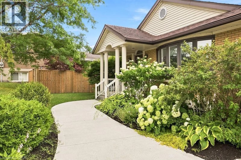 67 WEBER Street South, Waterloo, Ontario, N2J1Z8, Waterloo, Ontario — photo 1 of 5