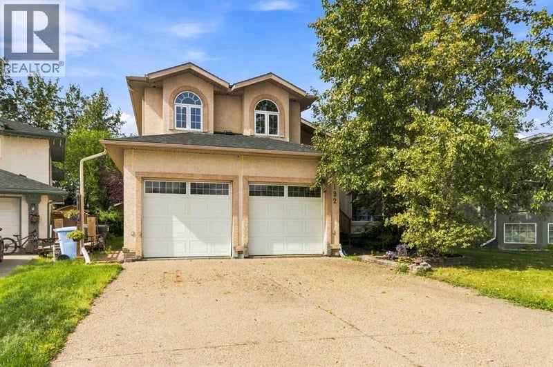 192 Burton Place, Fort McMurray, Alberta, T9K1V4, Fort McMurray, Alberta — photo 1 of 5
