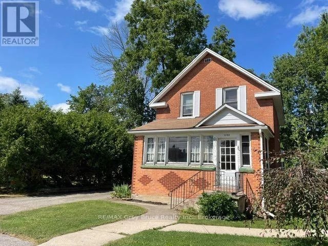 1348 5th Avenue West, Owen Sound, Ontario, N4K5B2, Owen Sound, Ontario — photo 1 of 5