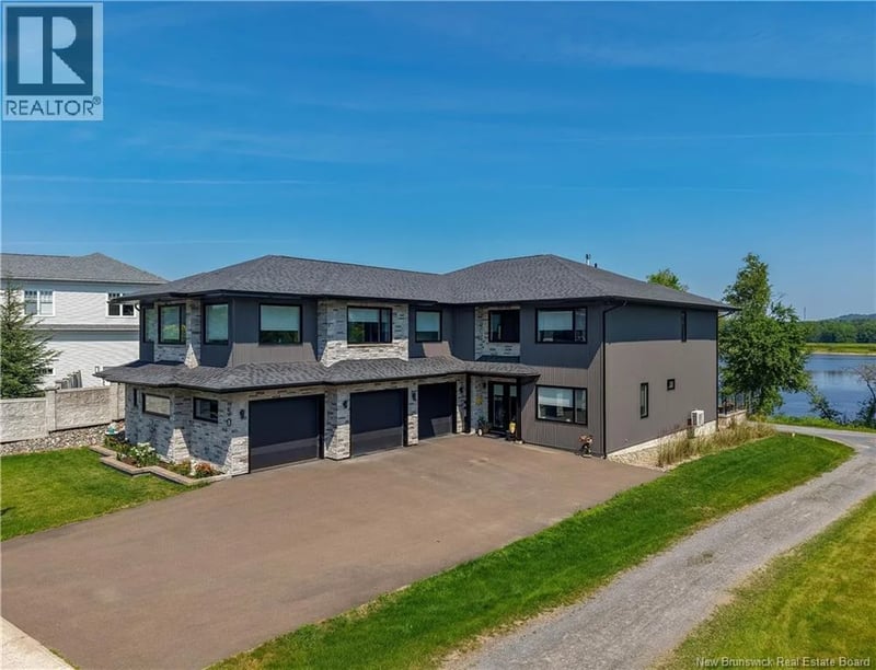 50 Still Water Crescent, Fredericton, New Brunswick, E3B0V8, Fredericton, New Brunswick — photo 1 of 5