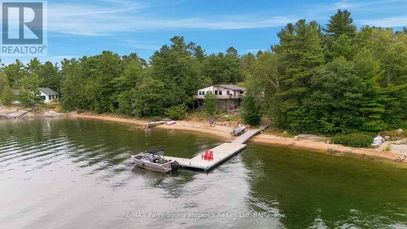 A60-17 Pentecost Island, The Archipelago (Archipelago North), Ontario, P0G1K0, The Archipelago (Archipelago North), Ontario — photo 1 of 5
