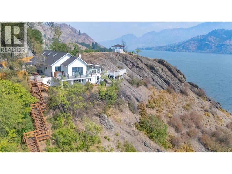 777 HIGHWAY 97 Other, Okanagan Falls, British Columbia, V0H1R0, Okanagan Falls, British Columbia — photo 1 of 5