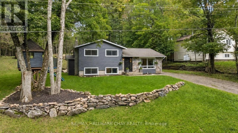 157 Sunnyside Street, Dysart et al (Dysart), Ontario, K0M1S0, Dysart et al (Dysart), Ontario — photo 1 of 5