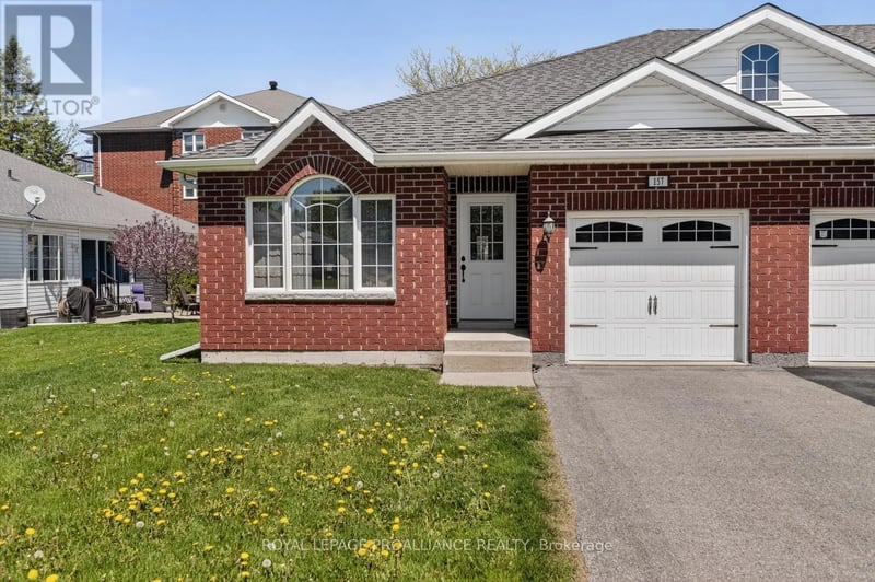157 Steacy Gardens East, Brockville, Ontario, K6V0B5, Brockville, Ontario — photo 1 of 5