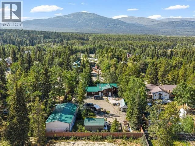 1308 ELM STREET, Whitehorse, Yukon, Y1A4B5, Whitehorse, Yukon — photo 1 of 5