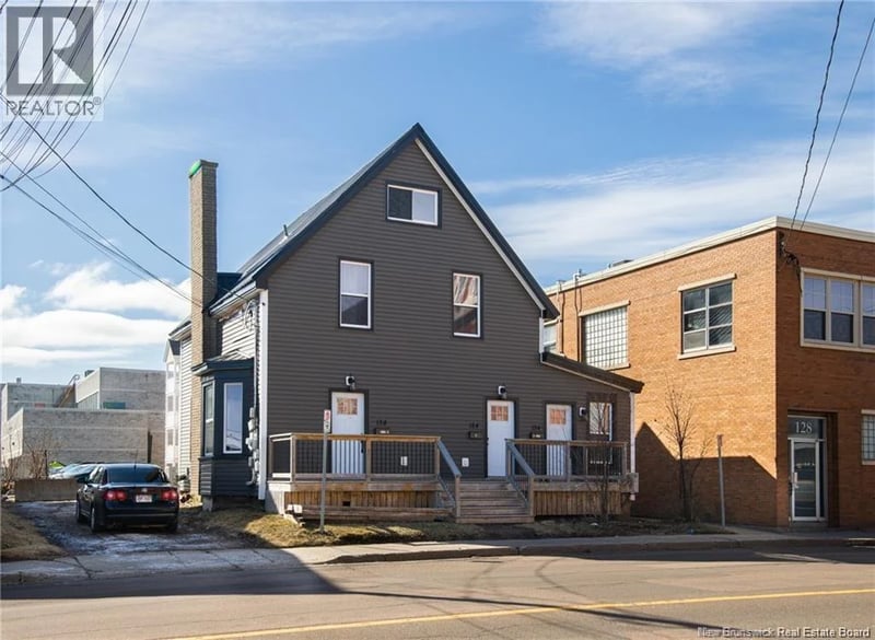 124 Highfield Street, Moncton, New Brunswick, E1C5N7, Moncton, New Brunswick — photo 1 of 5