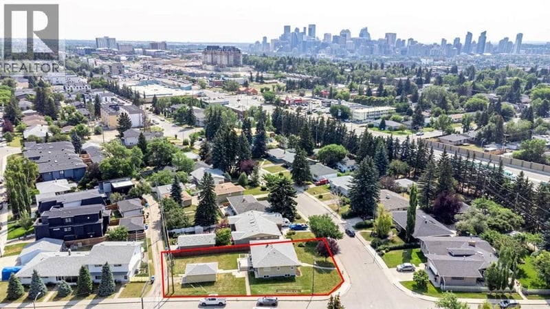 2140 Halifax Crescent Northwest, Calgary, Alberta, T2M4C7, Calgary, Alberta — photo 1 of 5