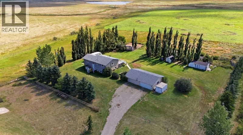 241081 Township Road 232, Rural Wheatland County, Alberta, T1P0N7, Rural Wheatland County, Alberta — photo 1 of 5