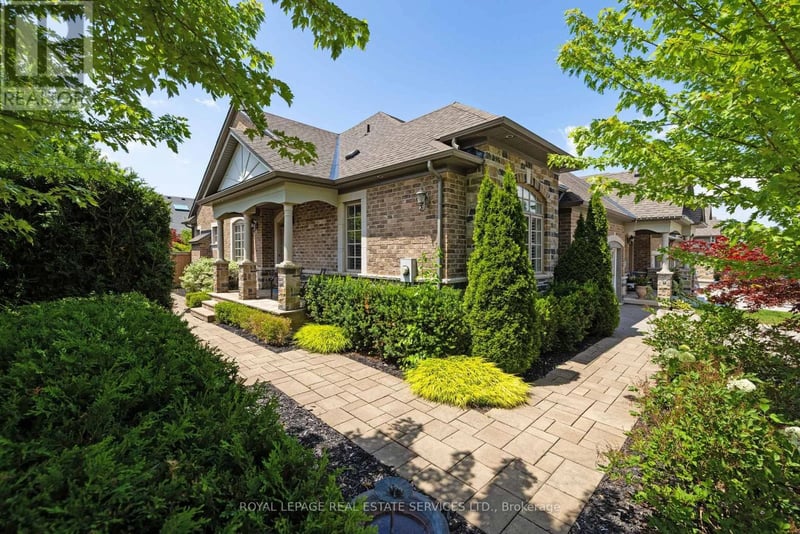 #26 3353 Liptay Avenue, Oakville (BC Bronte Creek), Ontario, L6M0M6, Oakville (BC Bronte Creek), Ontario — photo 1 of 5