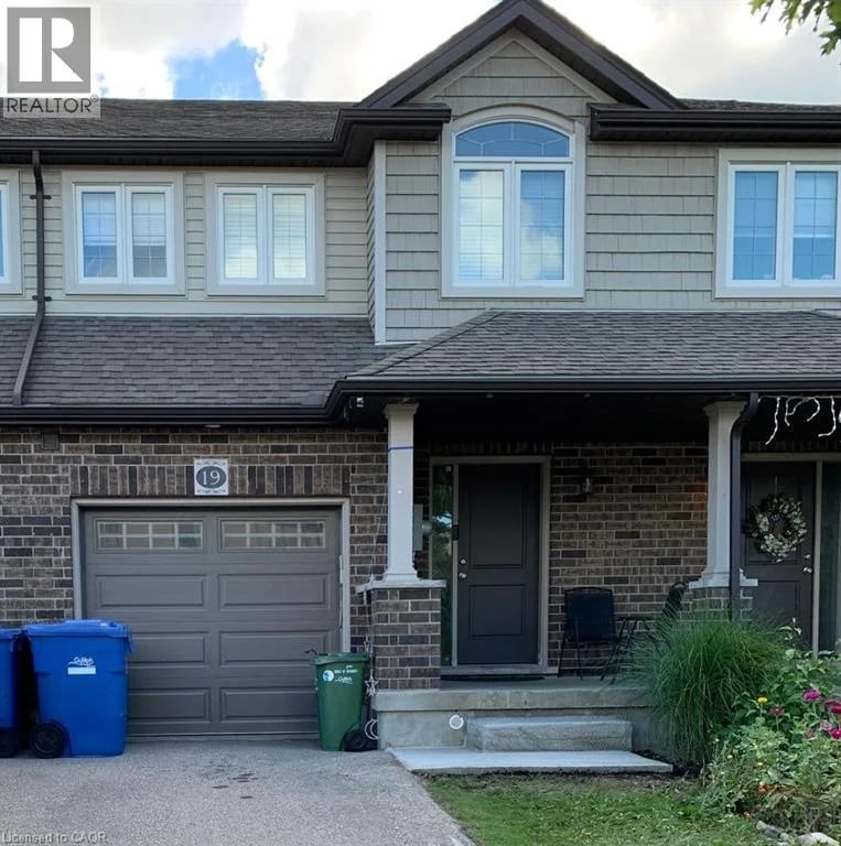 19 AMOS Drive, Guelph, Ontario, N1L0L6, Guelph, Ontario — photo 1 of 5