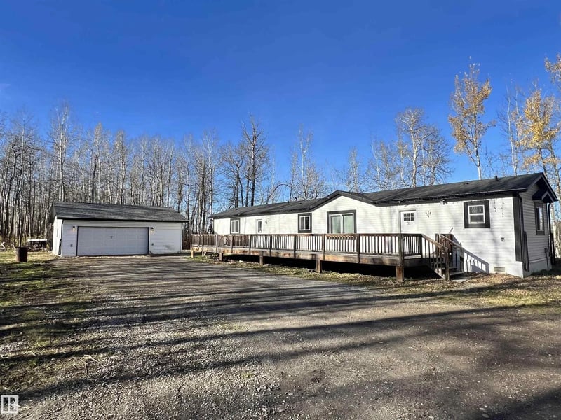 3314 RAIL GRADE RD, Rural Lac Ste. Anne County, Alberta, T0E0A0, Rural Lac Ste. Anne County, Alberta — photo 1 of 5