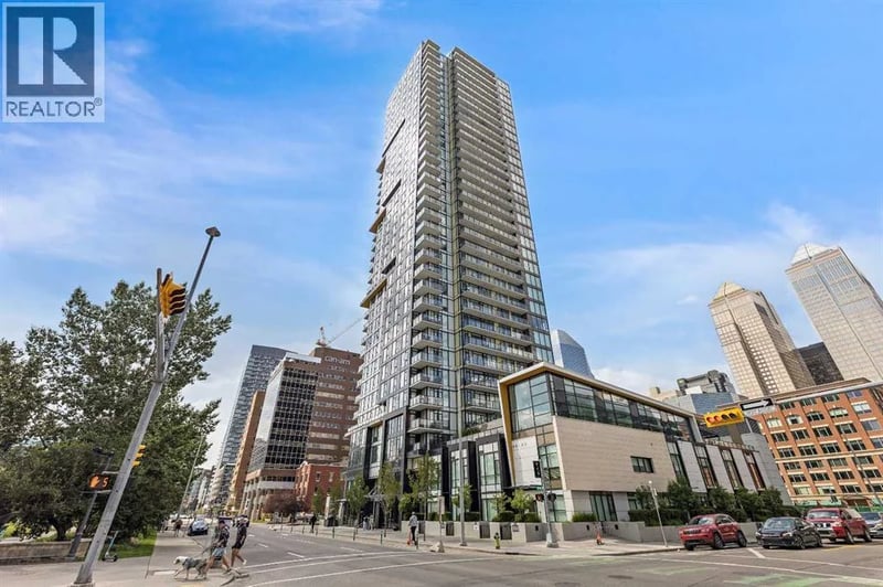 310 12 Avenue Southwest, Calgary, Alberta, T2R1B5, Calgary, Alberta — photo 1 of 5