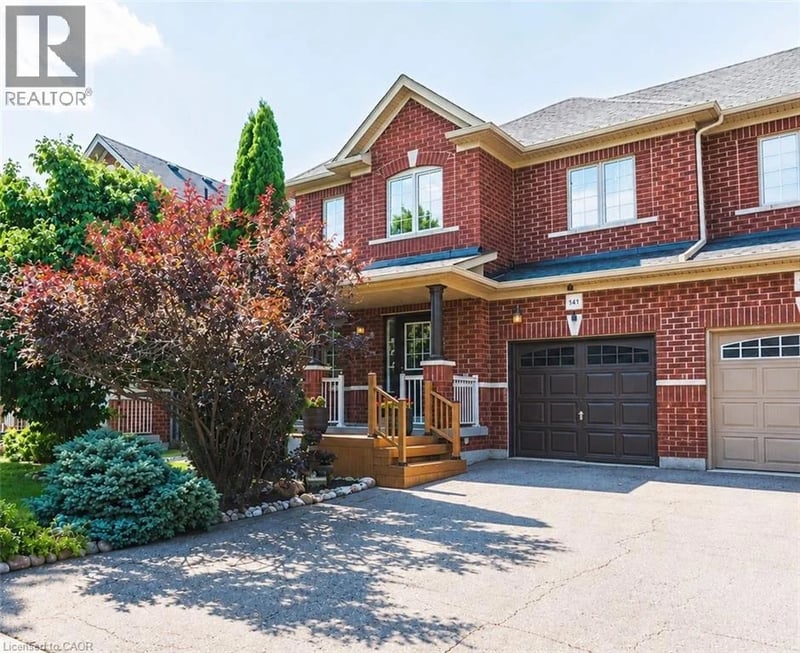 141 LAVERY Heights, Milton, Ontario, L9T0V4, Milton, Ontario — photo 1 of 5