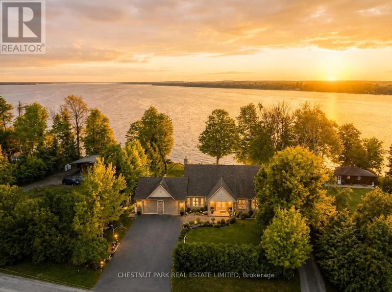 89 Gilson Street, Kawartha Lakes (Mariposa), Ontario, K0M2C0, Kawartha Lakes (Mariposa), Ontario — photo 1 of 5
