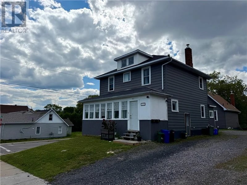 231 Whittaker & 408 Isabel, Sudbury, Ontario, P3C1J7, Sudbury, Ontario — photo 1 of 5