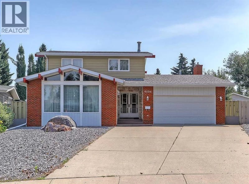 9556 Oakland Way Southwest, Calgary, Alberta, T2V4G5, Calgary, Alberta — photo 1 of 5