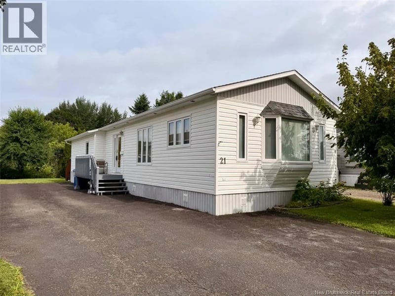 21 Mountain View Place, Campbellton, New Brunswick, E3N3K8, Campbellton, New Brunswick — photo 1 of 5