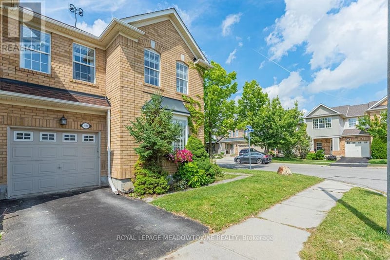 1116 Barclay Circle, Milton (BE Beaty), Ontario, L9T5W4, Milton (BE Beaty), Ontario — photo 1 of 5
