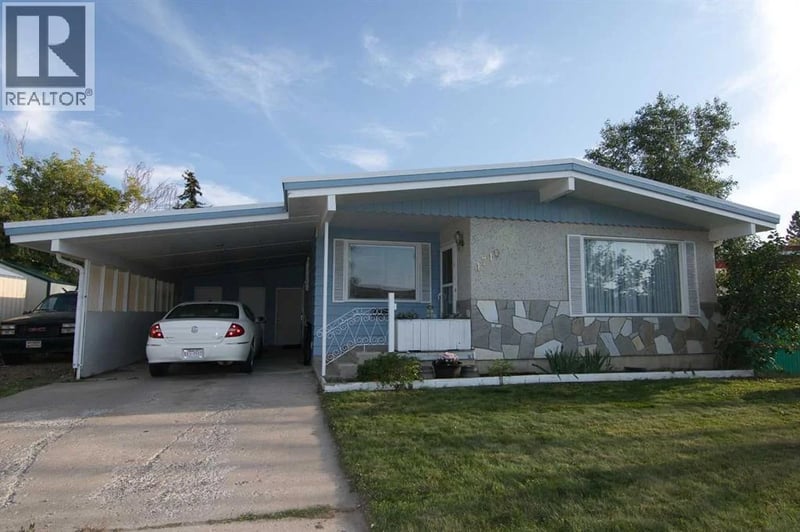 1710 15 Avenue North, Lethbridge, Alberta, T1H1W6, Lethbridge, Alberta — photo 1 of 5