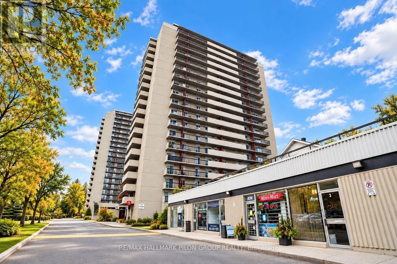 #904 158B Mcarthur Avenue, Ottawa, Ontario, K1L8C9, Ottawa, Ontario — photo 1 of 5