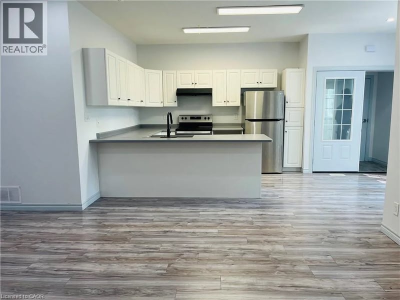 83 KEEWATIN Avenue, Kitchener, Ontario, N0B3M1, Kitchener, Ontario — photo 1 of 5
