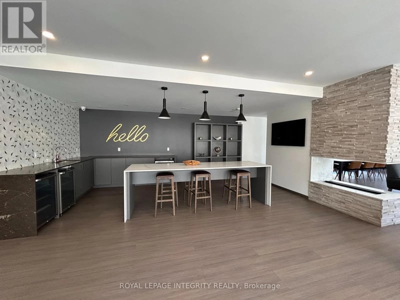 #902 435 Albert Street, Ottawa, Ontario, K1R7X4, Ottawa, Ontario — photo 1 of 5