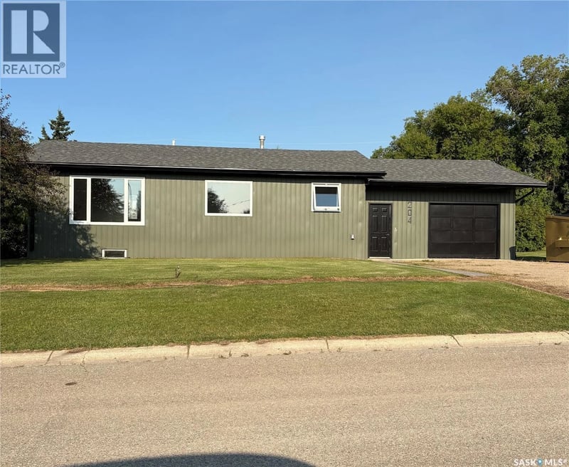 204 Birch STREET, Kelvington, Saskatchewan, S0A1W0, Kelvington, Saskatchewan — photo 1 of 5
