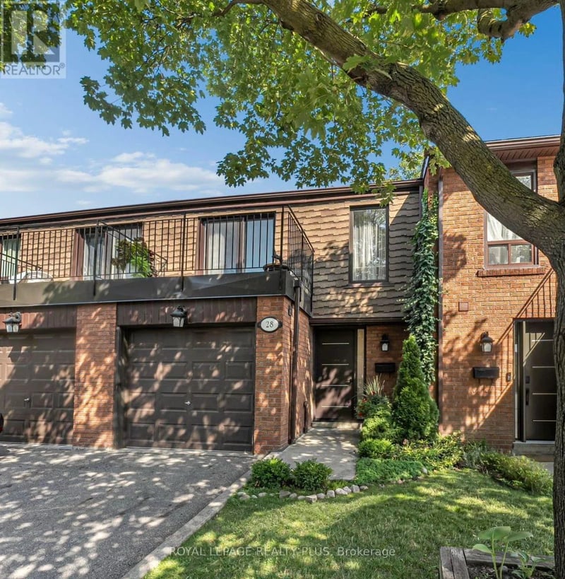 #28 3395 Cliff Road North, Mississauga (Mississauga Valleys), Ontario, L5A3M7, Mississauga (Mississauga Valleys), Ontario — photo 1 of 5