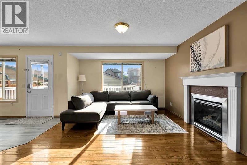 182 Citadel Bluff Close Northwest, Calgary, Alberta, T3G5E2, Calgary, Alberta — photo 1 of 5
