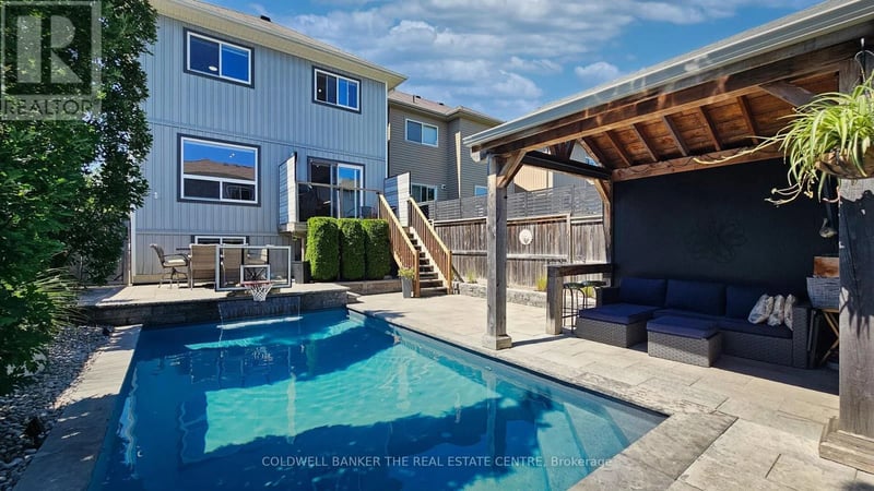37 Pearl Drive, Orillia, Ontario, L3V0A5, Orillia, Ontario — photo 1 of 5