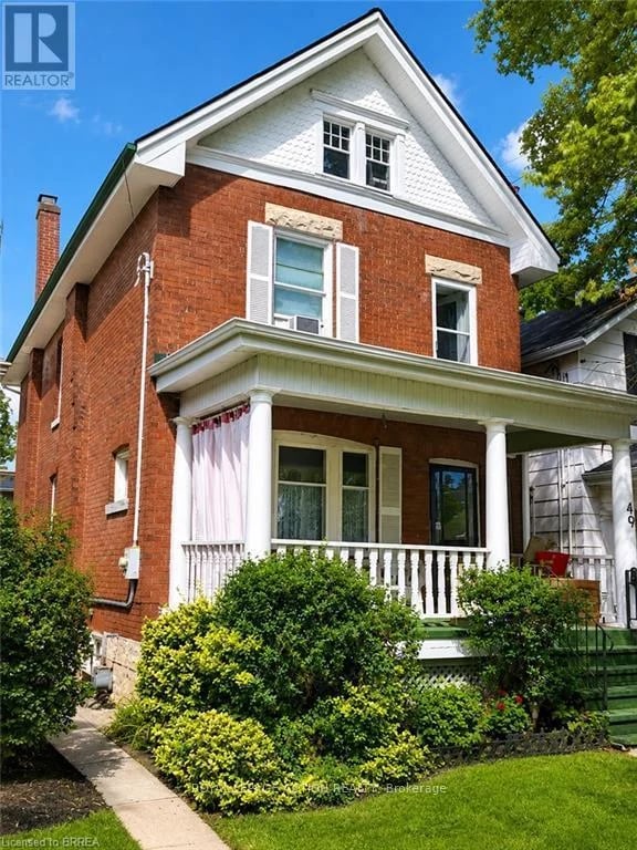 49 Palmerston Avenue, Brantford, Ontario, N3T4L1, Brantford, Ontario — photo 1 of 5