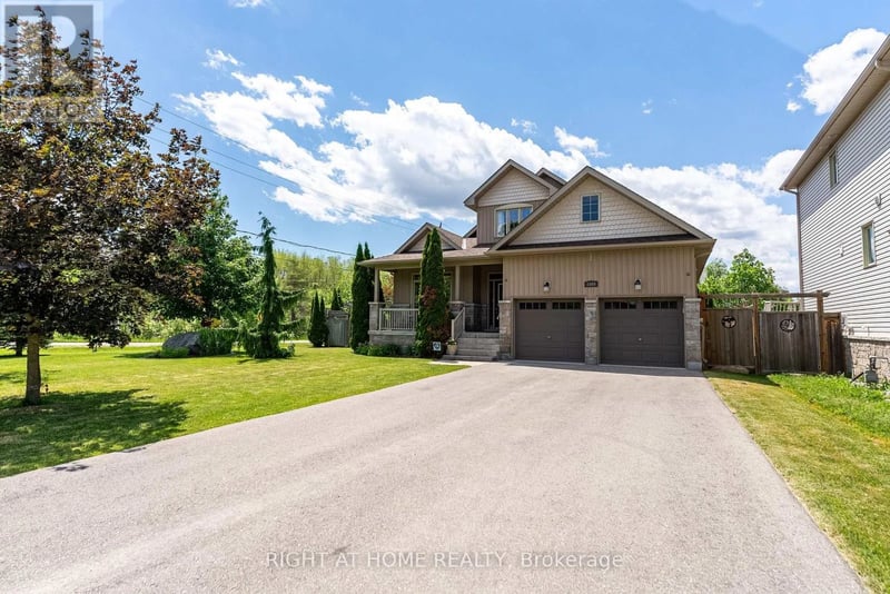 1660 Moyer Avenue, Innisfil (Alcona), Ontario, L9S1S8, Innisfil (Alcona), Ontario — photo 1 of 5