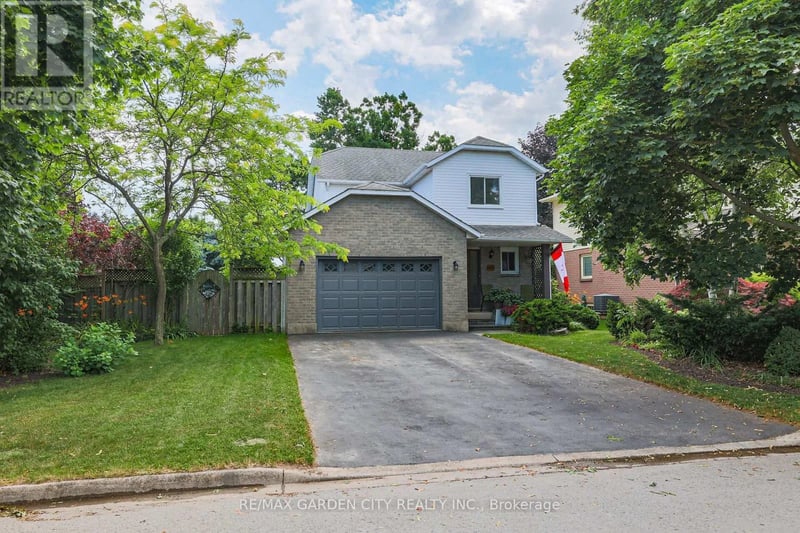 4542 Ivy Gardens Crescent, Lincoln (Beamsville), Ontario, L3J0B3, Lincoln (Beamsville), Ontario — photo 1 of 5