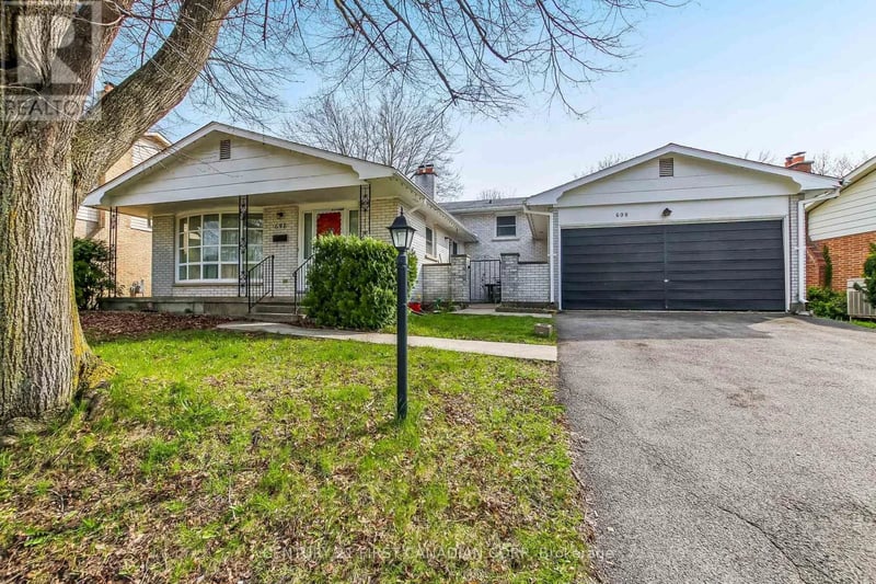 698 Chiddington Avenue, London South (South R), Ontario, N6C2W8, London South (South R), Ontario — photo 1 of 5