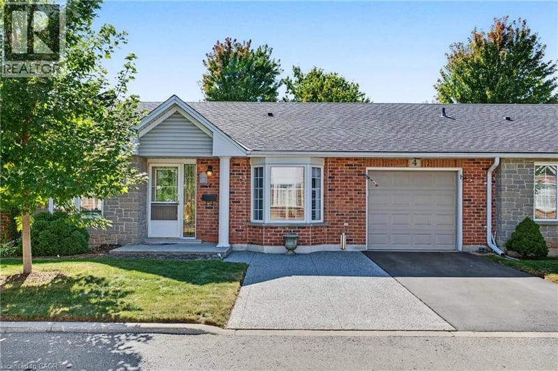 #4 173 WILSON Street West, Ancaster, Ontario, L9G1N4, Ancaster, Ontario — photo 1 of 5