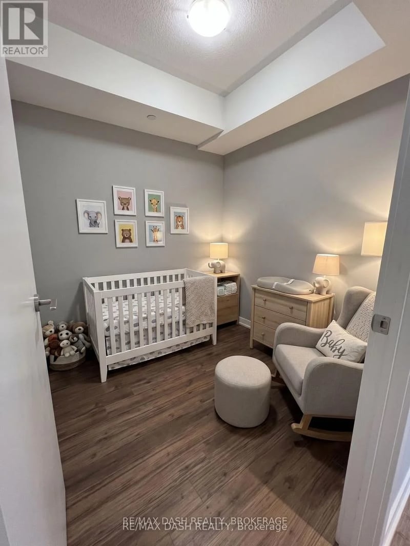 #1712 1926 Lake Shore Boulevard West, Toronto (South Parkdale), Ontario, M6S1A1, Toronto (South Parkdale), Ontario — photo 1 of 5