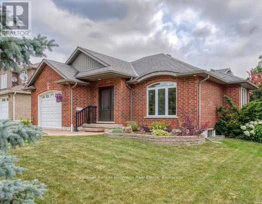 380 BRUNSWICK Street East, Minto, Ontario, N0G2P0, Minto, Ontario — photo 1 of 5