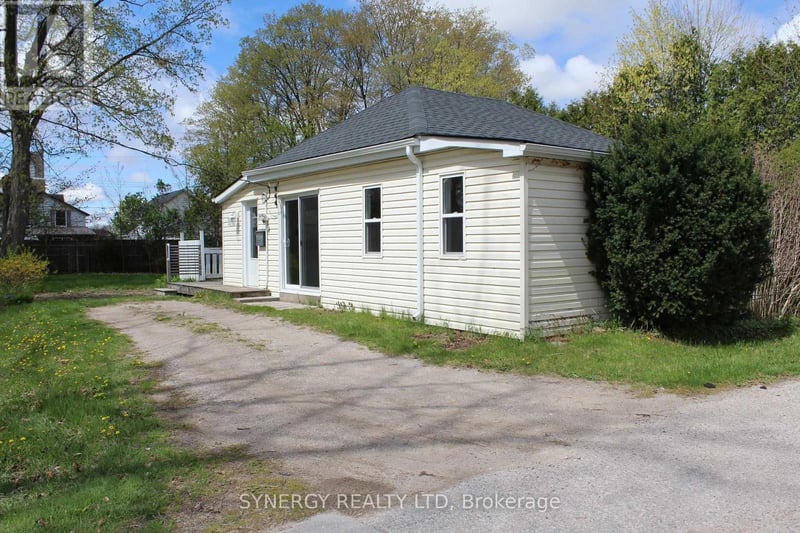 30 Mill Lane, Strathroy-Caradoc (NE), Ontario, N7G2J4, Strathroy-Caradoc (NE), Ontario — photo 1 of 5
