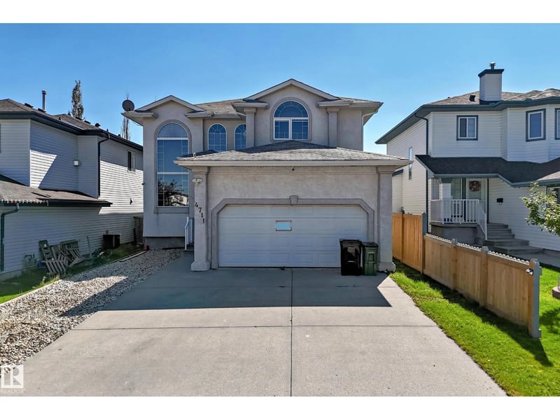 4711 152 AV NW, Edmonton, Alberta, T5Y3B7, Edmonton, Alberta — photo 1 of 5