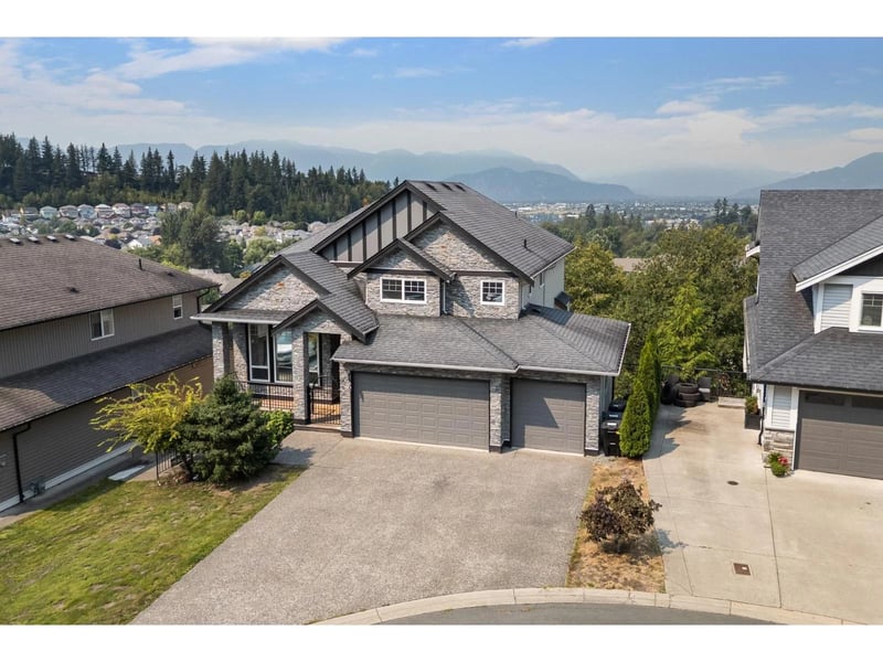 46307 TOURNIER Place, Chilliwack, British Columbia, V2R6A2, Chilliwack, British Columbia — photo 1 of 5