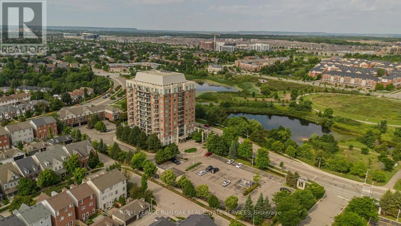 #709 2325 Central Park Drive, Oakville (RO River Oaks), Ontario, L6H0E2, Oakville (RO River Oaks), Ontario — photo 1 of 5