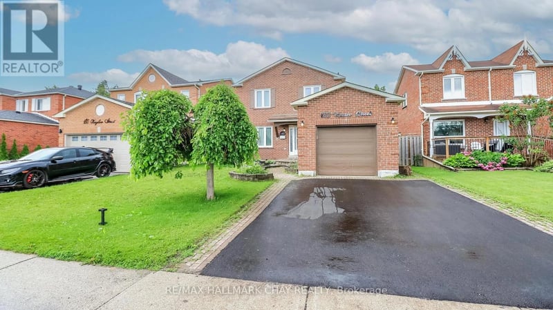 182 KOZLOV Street, Barrie (West Bayfield), Ontario, L4N7H5, Barrie (West Bayfield), Ontario — photo 1 of 5