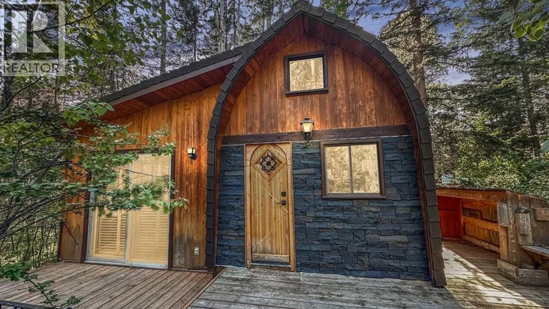 5227 Township Road 320, Rural Mountain View County, Alberta, T0M1X0, Rural Mountain View County, Alberta — photo 1 of 5