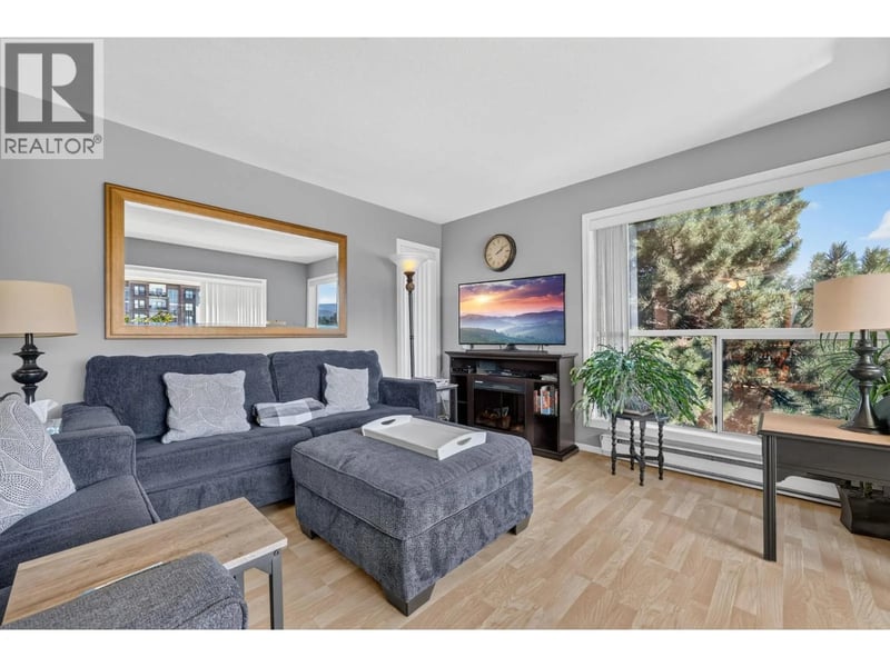 #410 240 Hollywood Road, Kelowna, British Columbia, V1X6Y9, Kelowna, British Columbia — photo 1 of 5