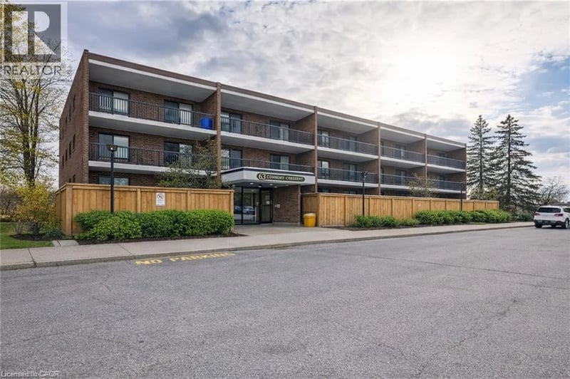 #52 63 CONROY Crescent, Guelph, Ontario, N1G2V5, Guelph, Ontario — photo 1 of 5