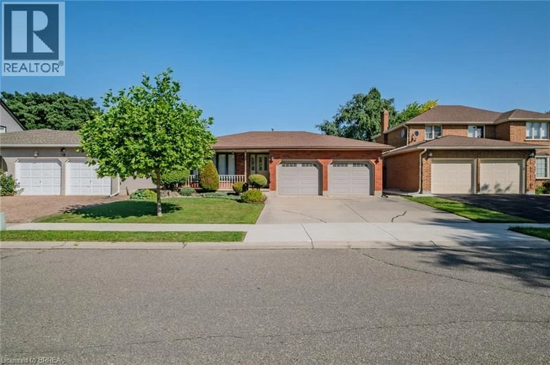 41 ROYAL OAK Drive, Brantford, Ontario, N3R7P2, Brantford, Ontario — photo 1 of 5