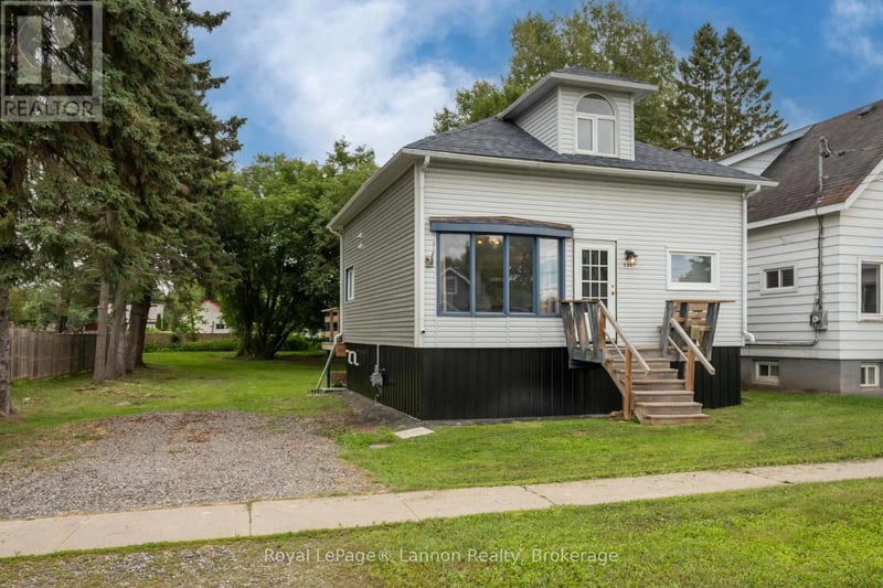 238 Angus Street, Thunder Bay (Court / Cumberland), Ontario, P7A2Y4, Thunder Bay (Court / Cumberland), Ontario — photo 1 of 5